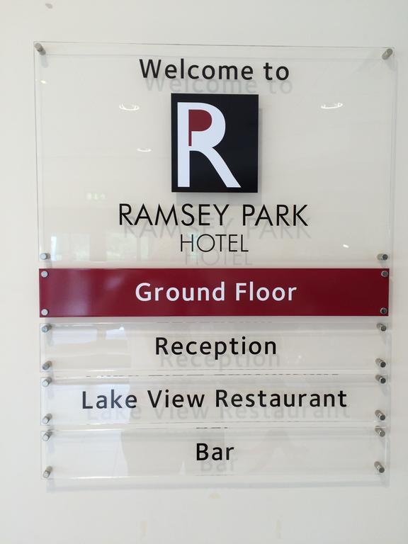 Ramsey Park Hotel Esterno foto