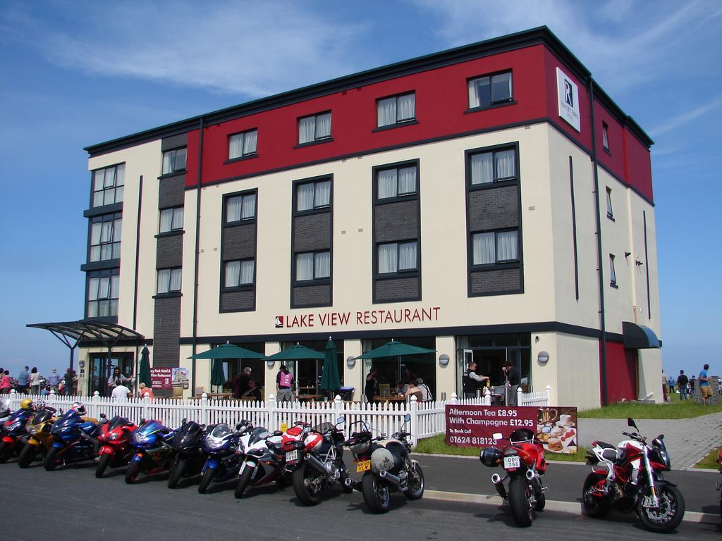 Ramsey Park Hotel Esterno foto